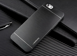 Brushed Aluminium Case (PC) - iPhone 6/6S